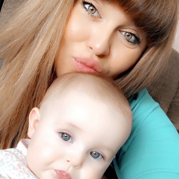 ☀️Hi I'm Samantha☀️ - Picture 6 of 6